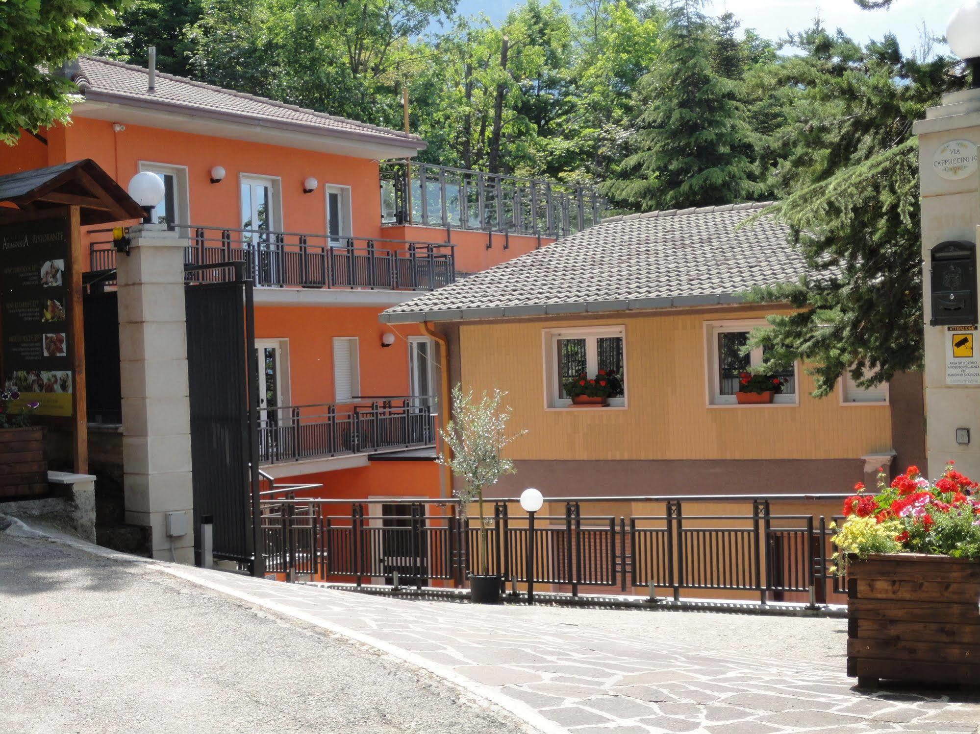 Hotel Arimannia Caramanico Terme Exterior foto